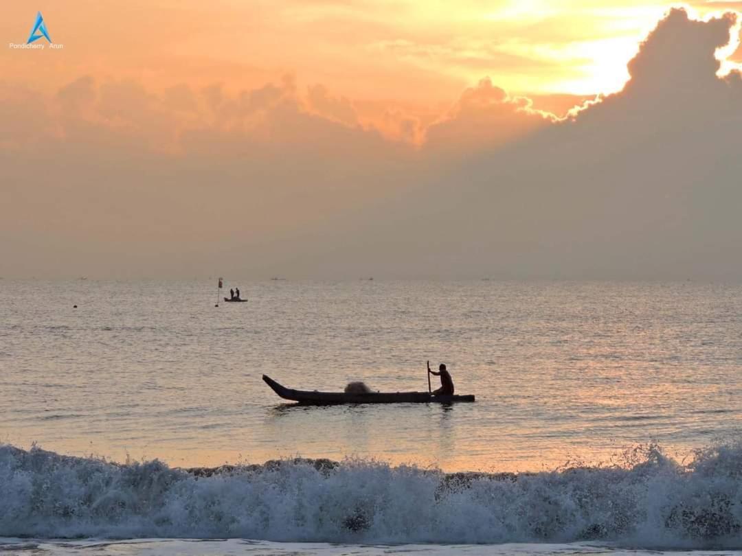 Villa Betty Beach Front Pondicherry Luaran gambar